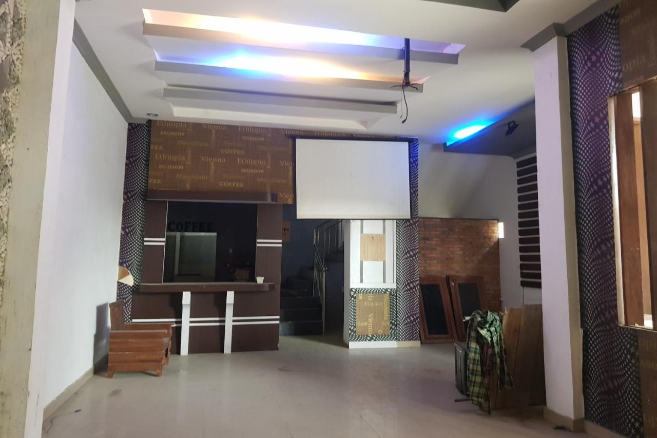 OYO 91647 Sanina Residence Pematangsiantar Exterior foto