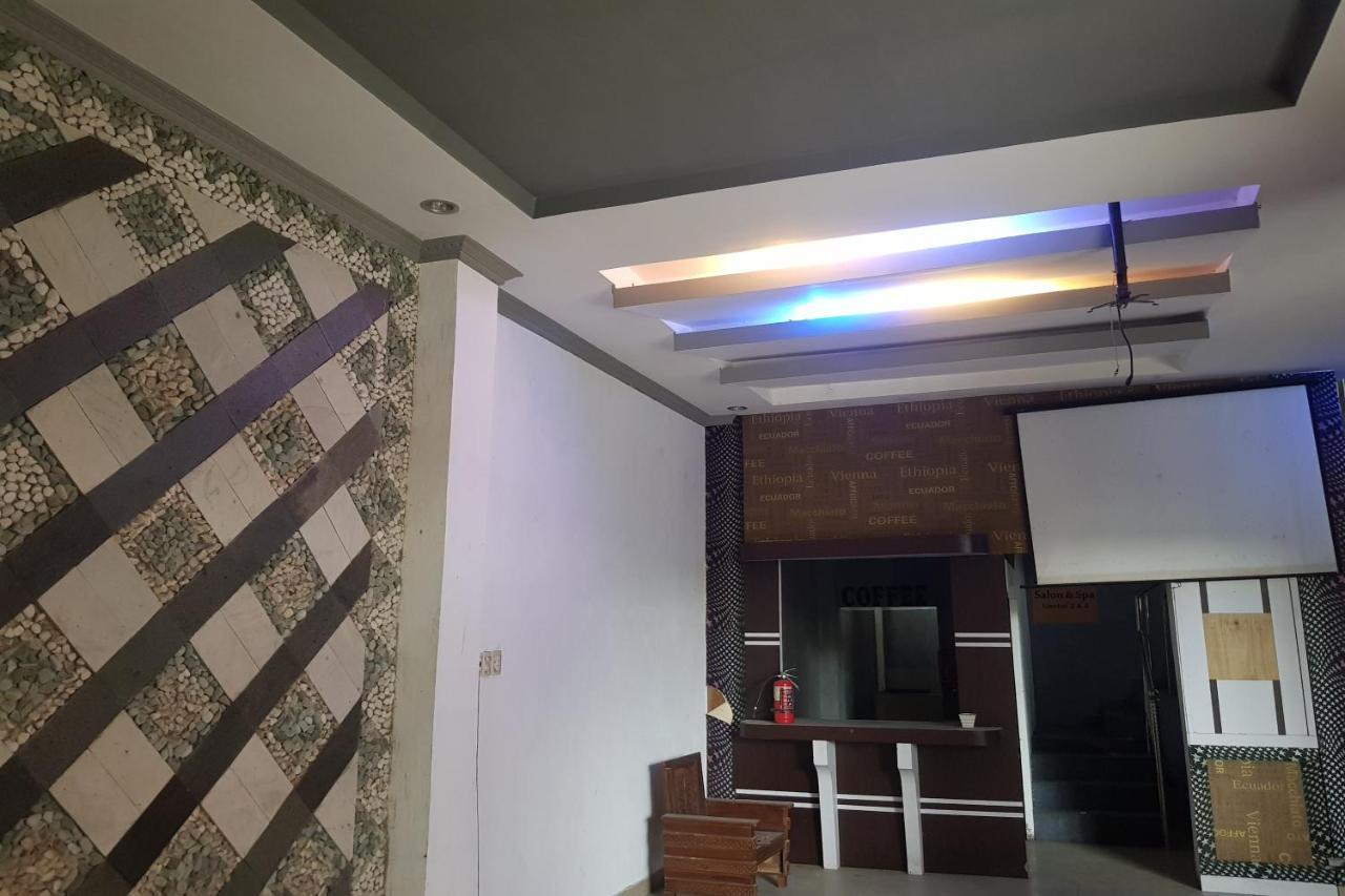 OYO 91647 Sanina Residence Pematangsiantar Exterior foto
