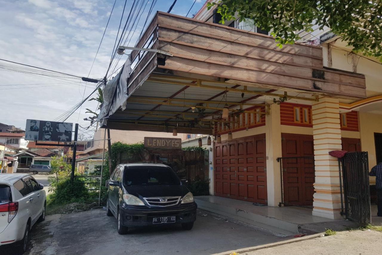 OYO 91647 Sanina Residence Pematangsiantar Exterior foto